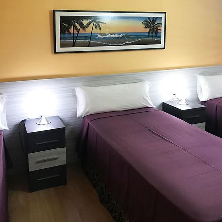 Pension Berceo Logroño Extérieur photo
