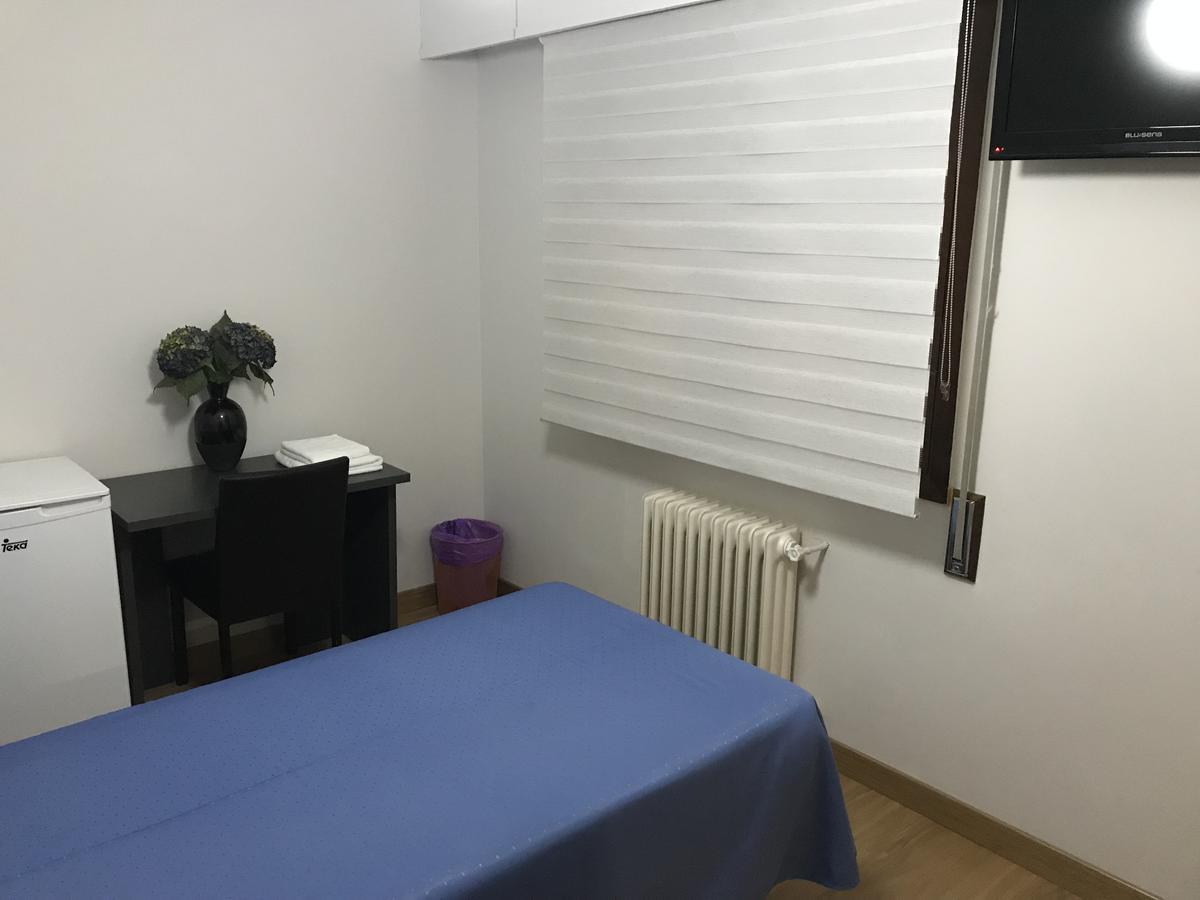 Pension Berceo Logroño Extérieur photo